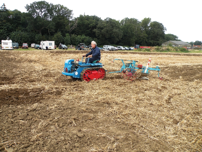 arthur-butler-on-his-ransome-mgs-1951-working-his-single-furrow-ts42-plough-2