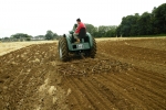 mark-crowford-on-his-1948-series-2-single-cylinder-marshall-pulling-a-set-of-harrows-2